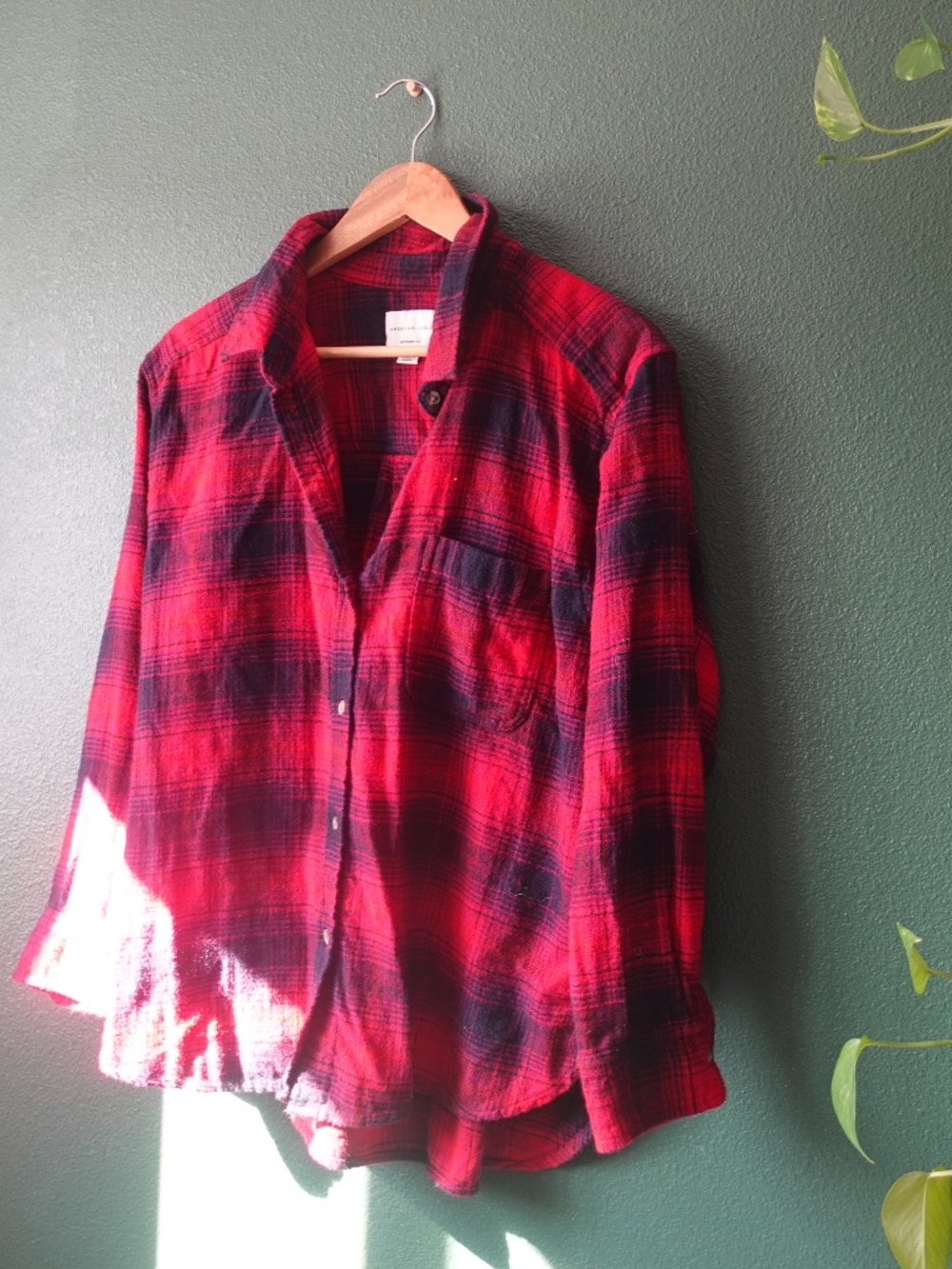 AMERICAN EAGLE Boyfriend Fit Red Flannel Shirt